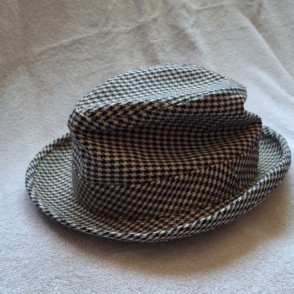 True Vintage Classic Houndstooth Fedora Hat Unisex Retro Madmen Sz 7 1/8 Wool